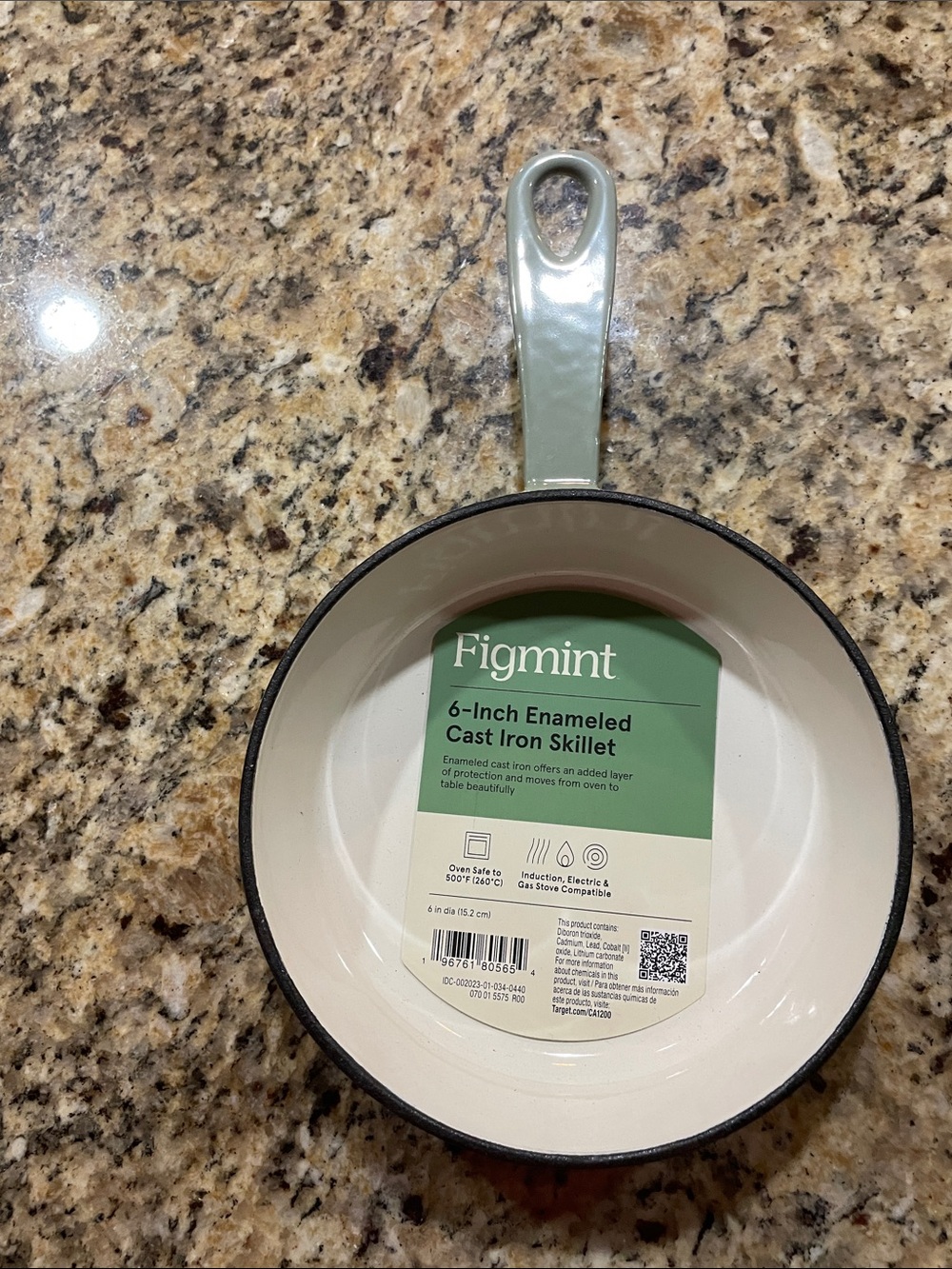 Mint Figmint 6" Enameled Cast Iron Skillet with White Interior